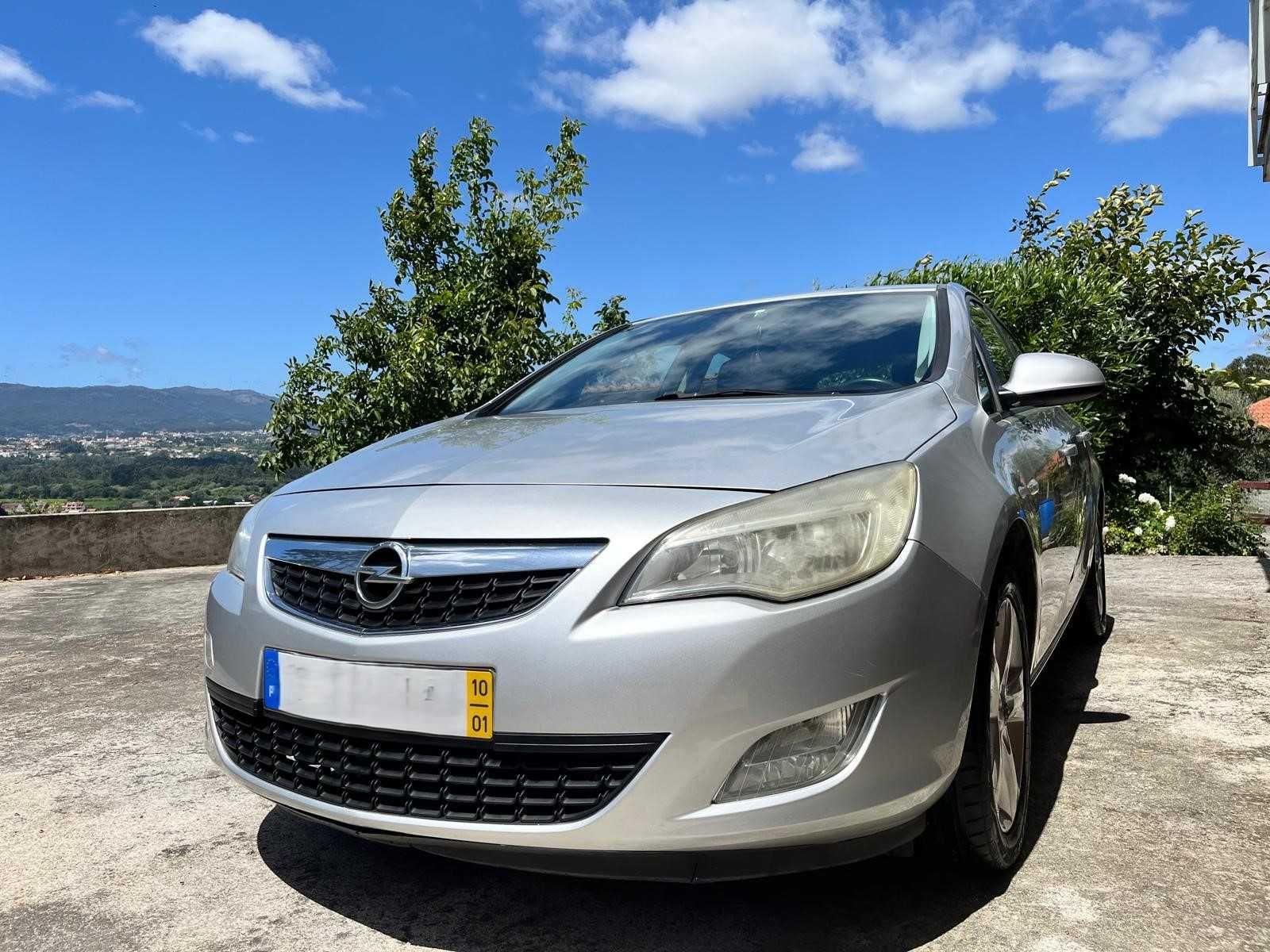 Opel Astra Cosmo 1.4