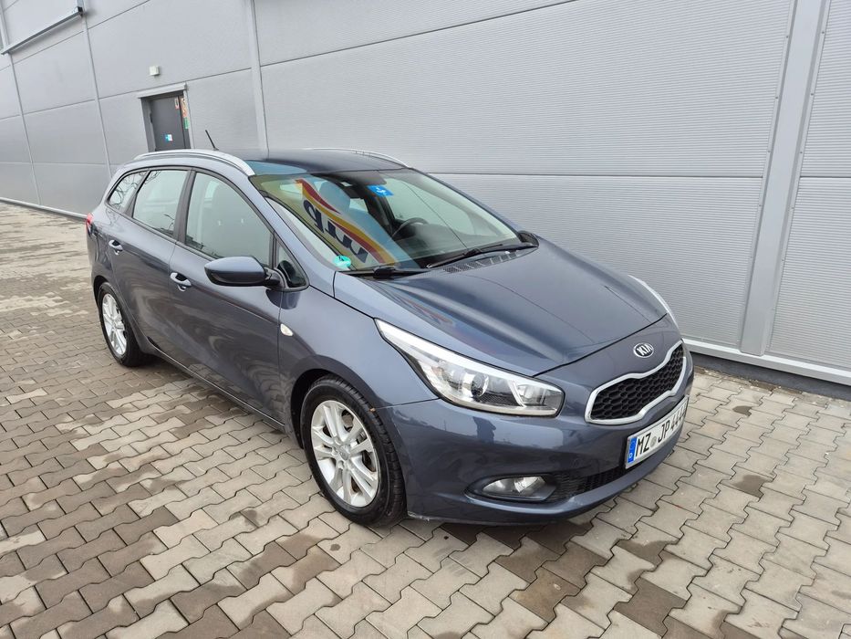 Kia Ceed 2013r/1.6 Benzyna /154tyś km/Webasto Klima Alu Grzane fotele kierownic
