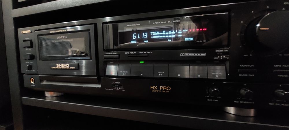 Продам кассетную деку Aiwa ad f810