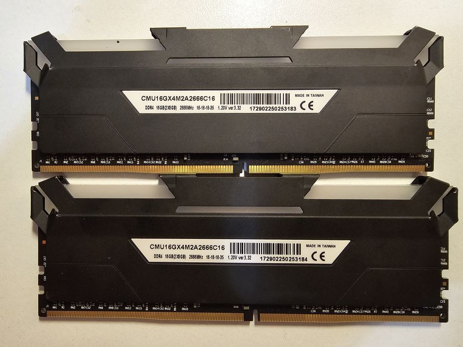 Ram DDR4 Corsair Vengeance 2666mhz 2x8Gb