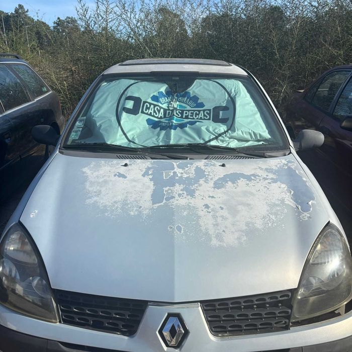 Renault Clio 2 1.4 ( PARA PEÇAS)