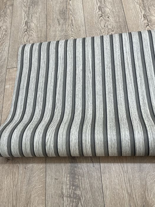 Шпалери. Метрові. Під декоративну рейку .