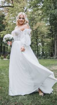 Весільна сукня  / плаття