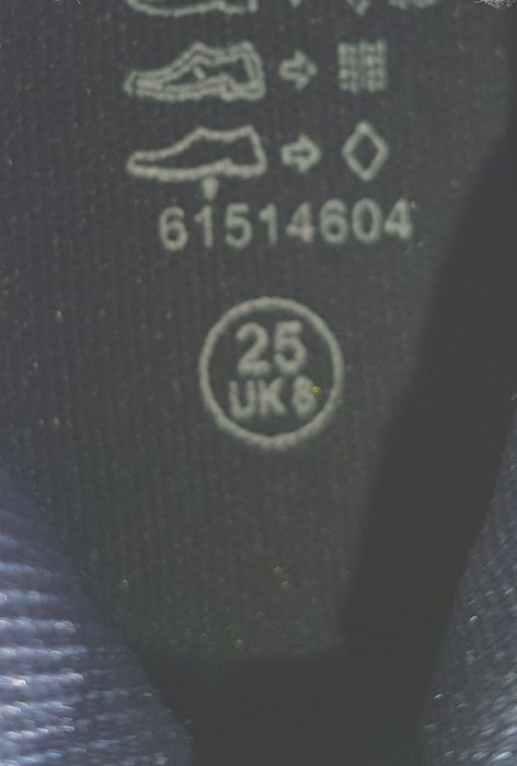 Кросівки, хайтопи дитячі 25