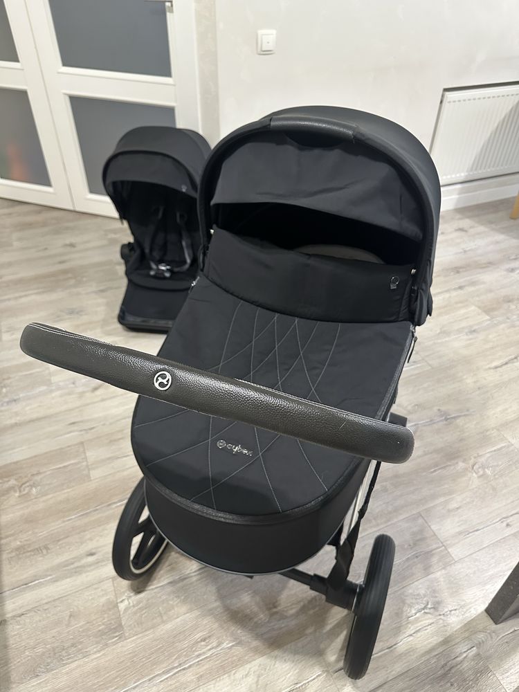 Cybex Priam  Lux 3,0 Deep black Chrome 2020 року