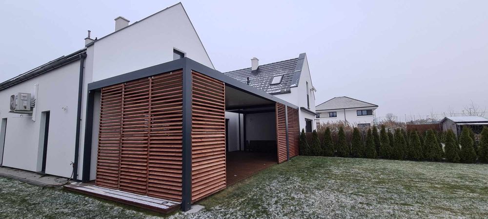 Zabudowa tarasu pergoli shuttersy ruchome deseczki