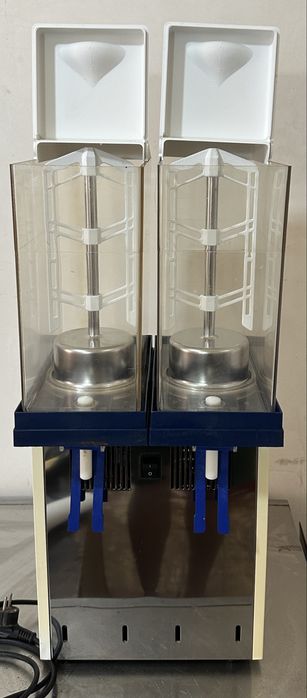 Продам сокоохоладитель слаш 2/9л Италия