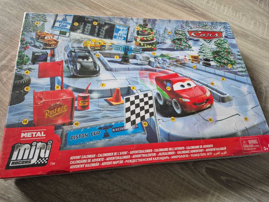 Kalendarz adwentowy film Auta Cars Zygzak McQueen / Disney Pixar NOWY