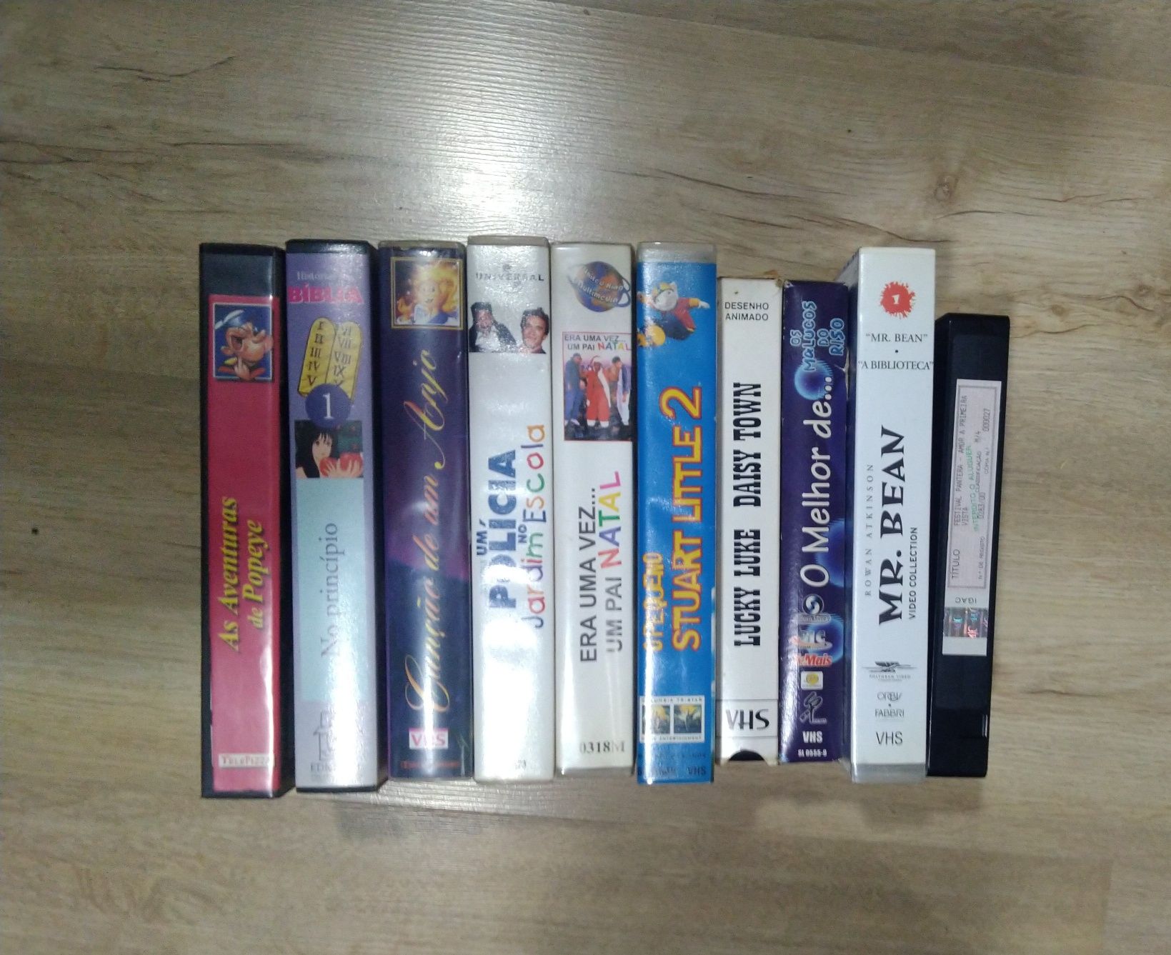 Conjunto de 65 cassetes VHS originais