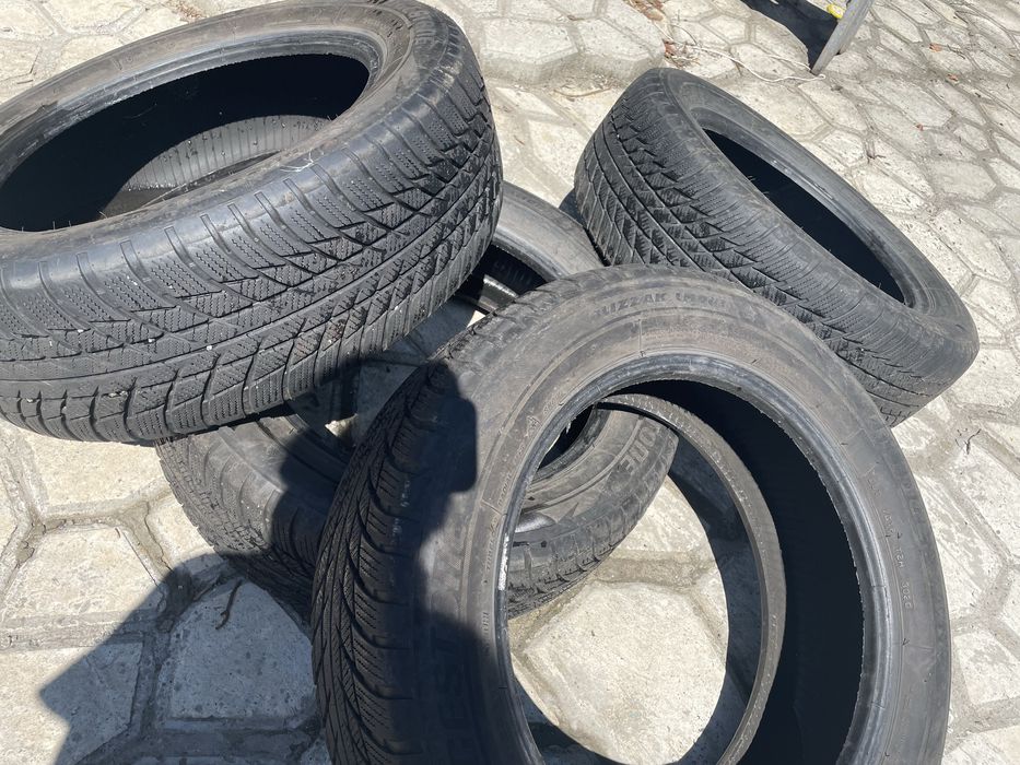 Зимова гума Автошини Bridgestone Blizzak LM 001 205/60 R17 93H 6mm