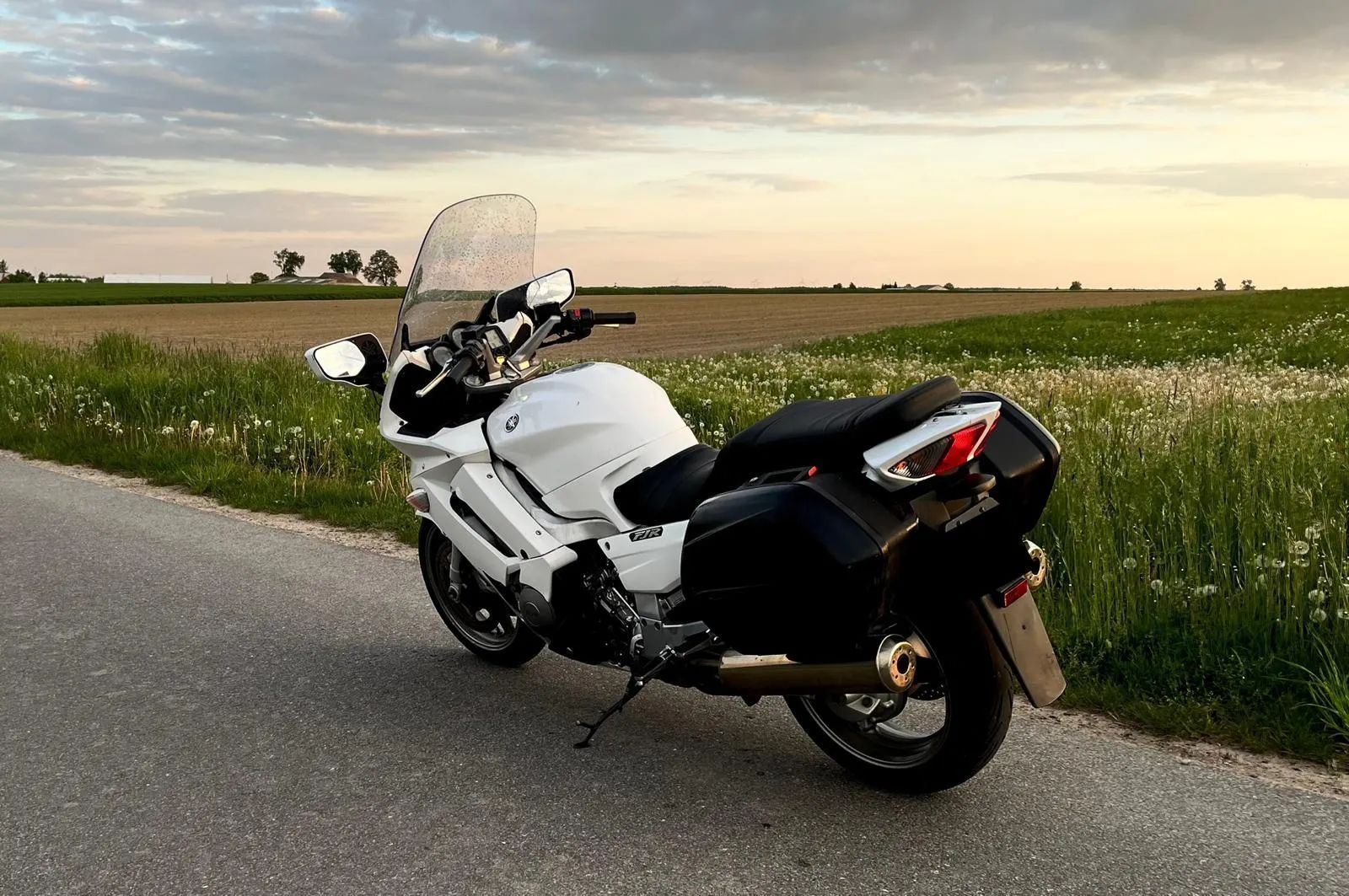 Yamaha FJR 138tkm., bdb stan, sprawny, gw. przebieg,