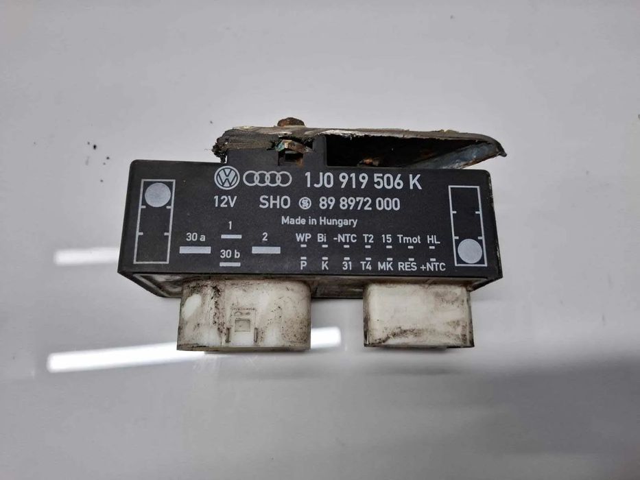 STEROWNIK MODUŁ WENTYLATORA CHŁODNICY VW GOLF IV SKODA OCTAVIA I BORA AUDI A3 8L 1J0919506K