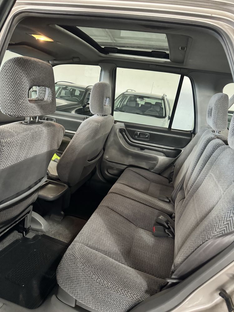 Honda CR-V 2.0i Basis