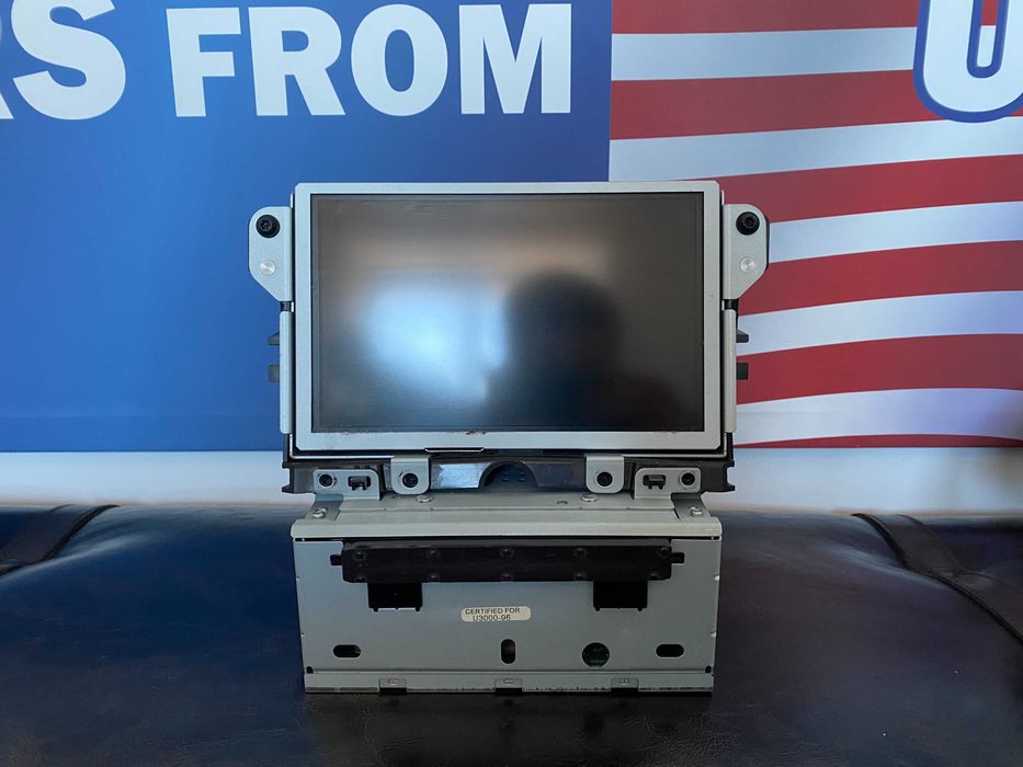 Радио панель главный монитор Ford Focus Sony 2013 Titanium