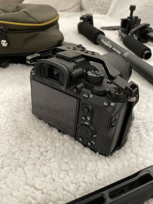 Sony A7 III + Acessórios