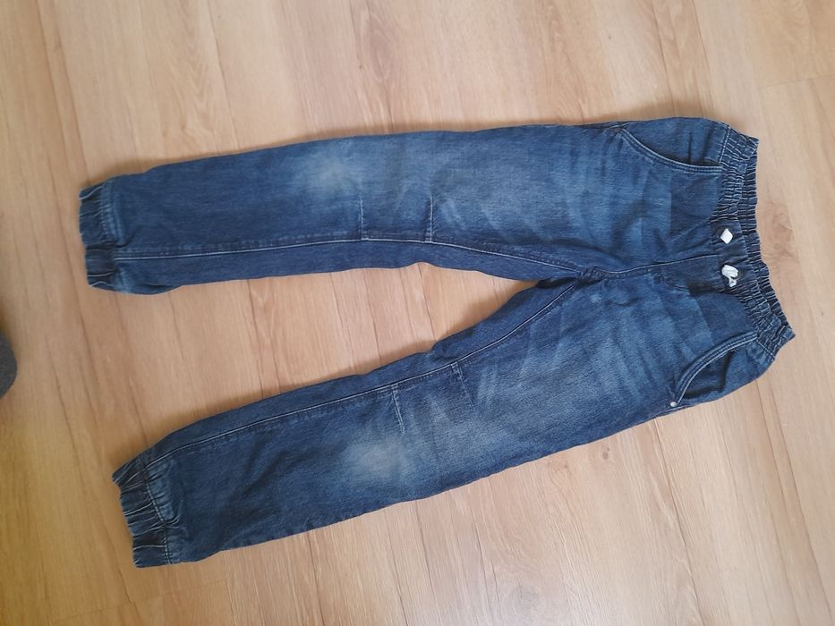 Spodnie jeansy ocieplane C&A dla chłopca 140