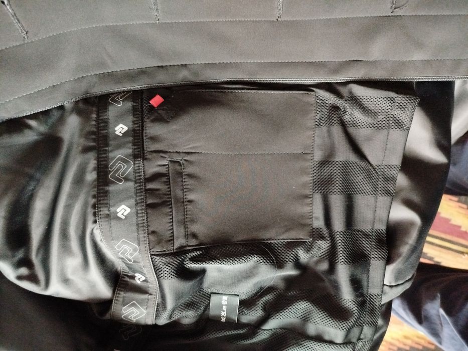 Мужское демисезонное пальто