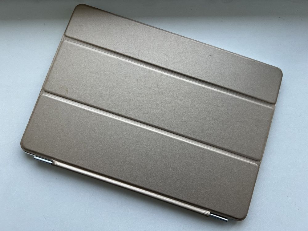iPad Air Wi-Fi White