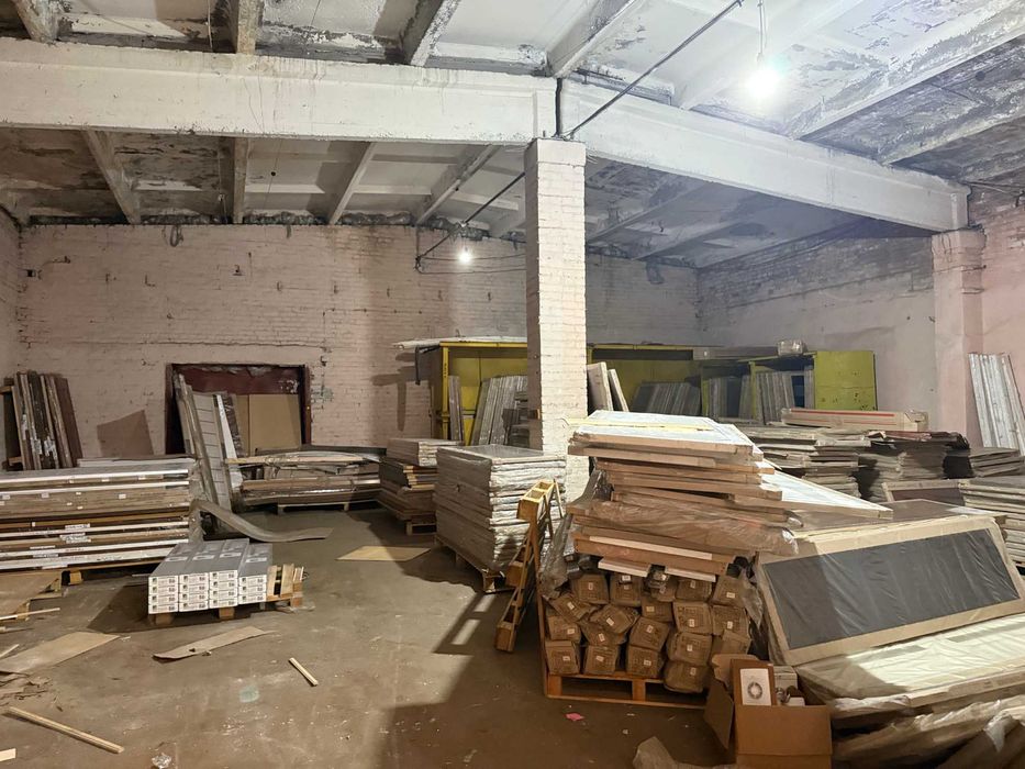 Склад 600 м² з рампою, охороною та відеонаглядом. Вінниця