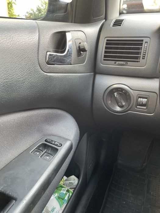 Skoda Octavia Tour / Шкода октавія тур 2009