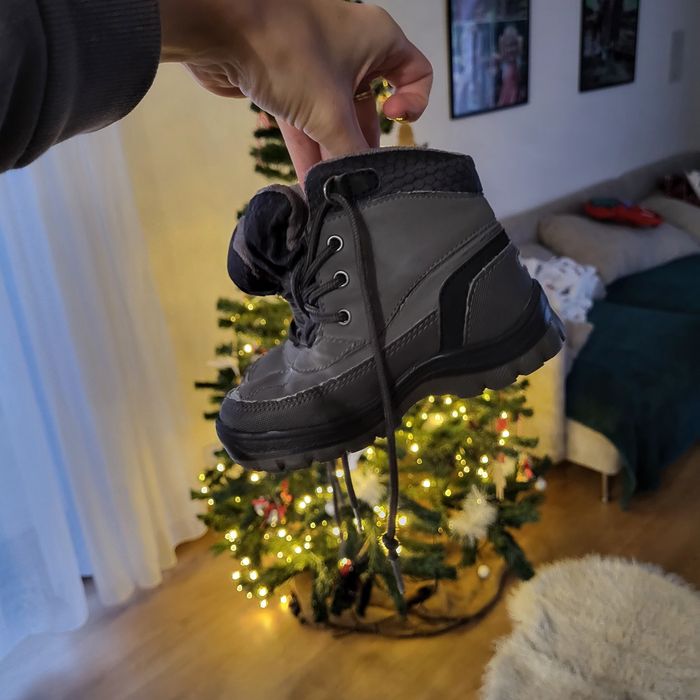 Buty trzewiki zimowe 24 chłopiec