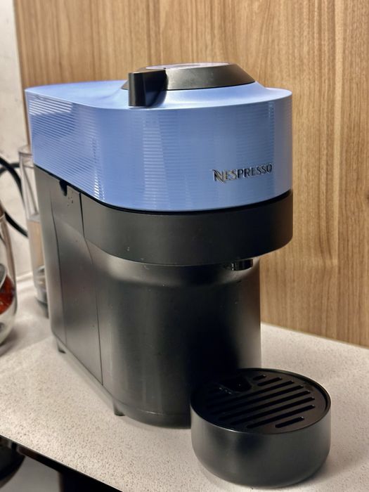 Maquina cafe Vertuo nespresso