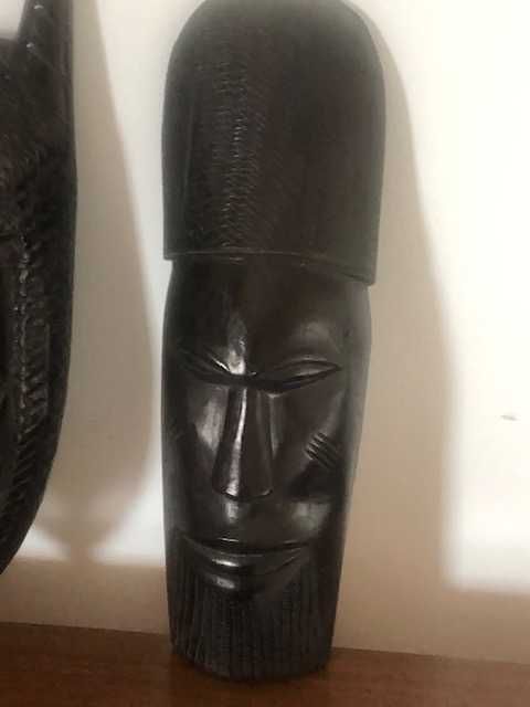 Esculturas artesanais africanas, madeira maciça pau preto, dos anos 60