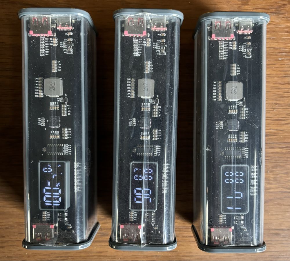 Повербанк 18650 tesla QC3.0 30000mAh