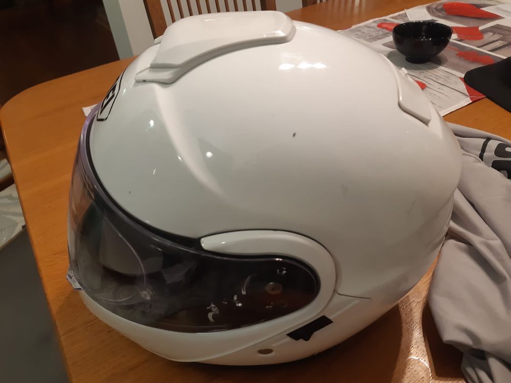 SHOEI Neotec kask szczękowy - rozmiar M  biały