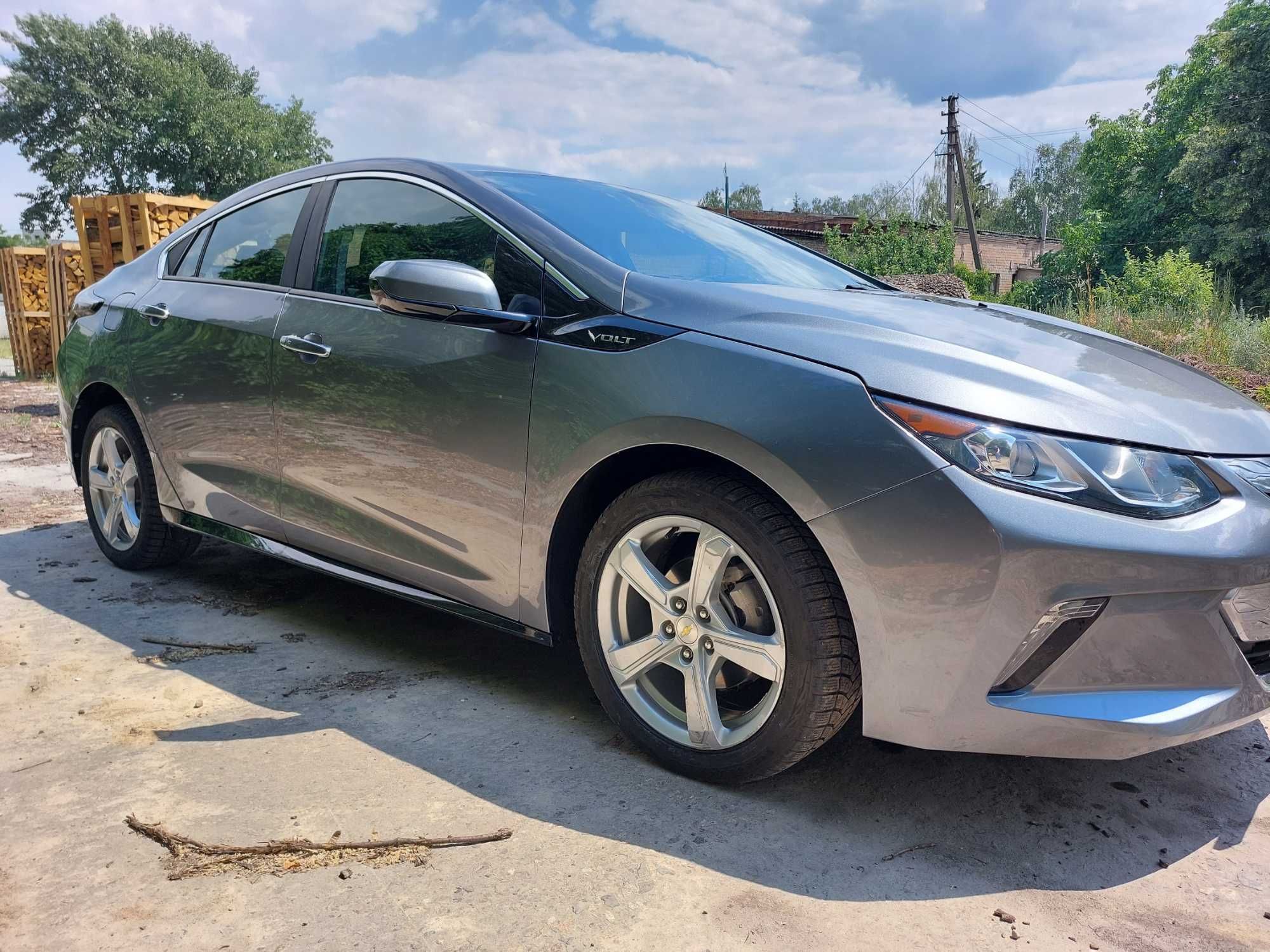 Chevrolet  VOLT2 2017р.в. укр.меню зарядний пристрій, Л131НГ