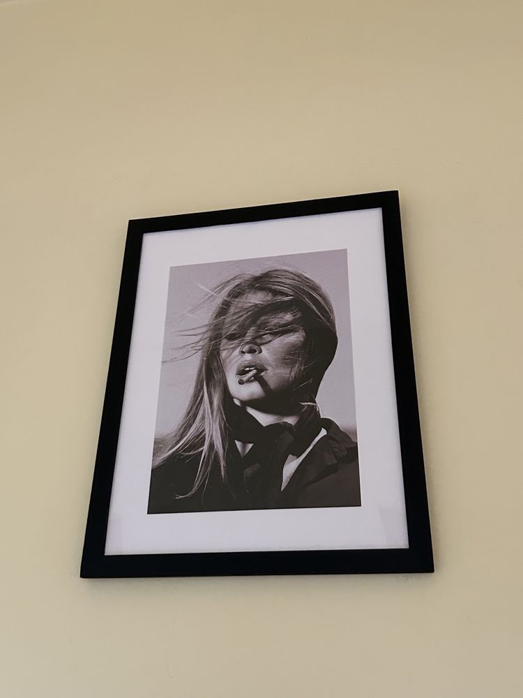 Oprawiony druk cyfrowy Brigitte Bardot