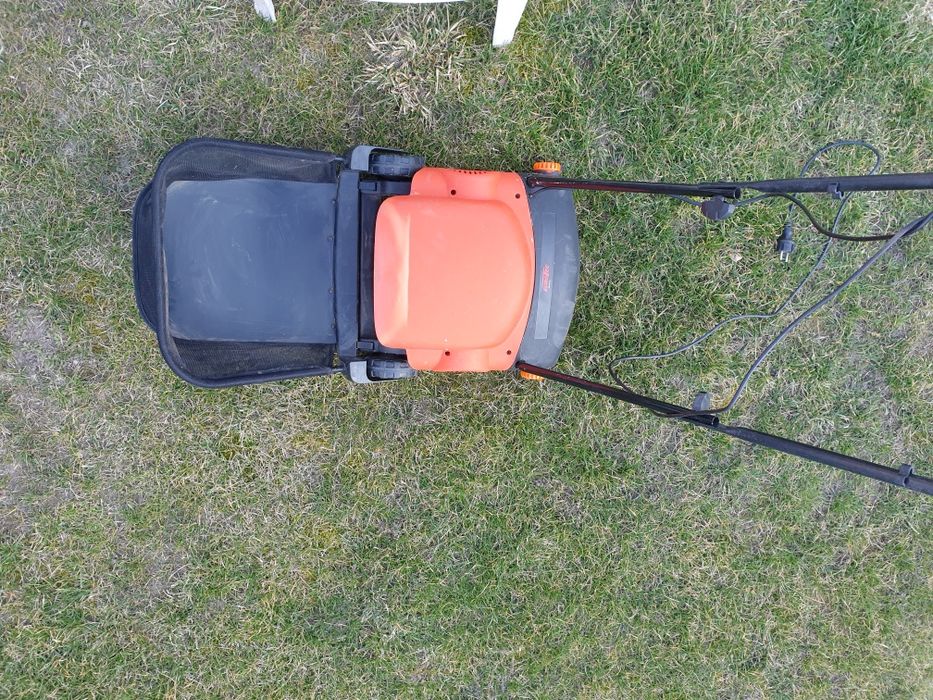 Sprzedam areator do trawnika