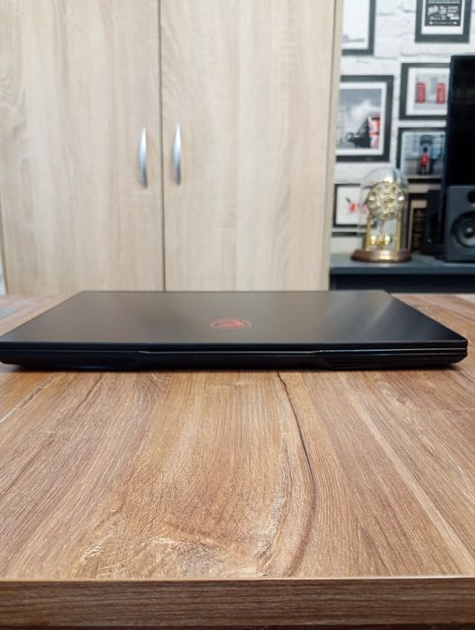 Laptop gamingowy do grania, bardzo wydajny, energooszczędny, nowy