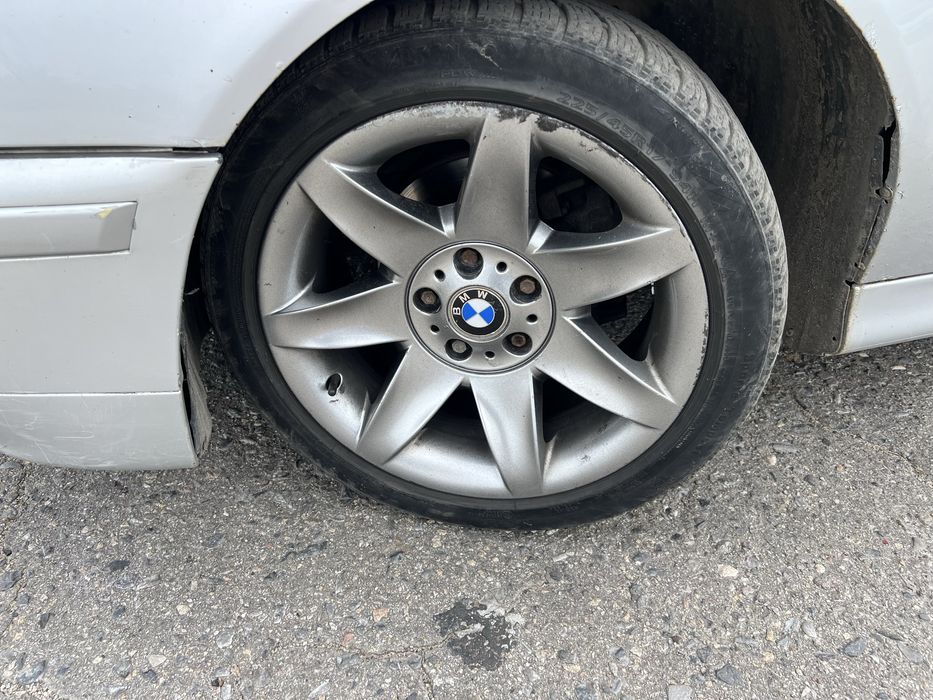 Продам колеса бмв е39 81 стиль р17