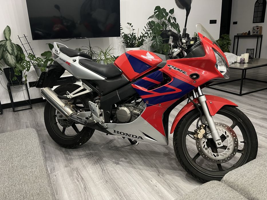 Honda CBR 125 R JC34 2006