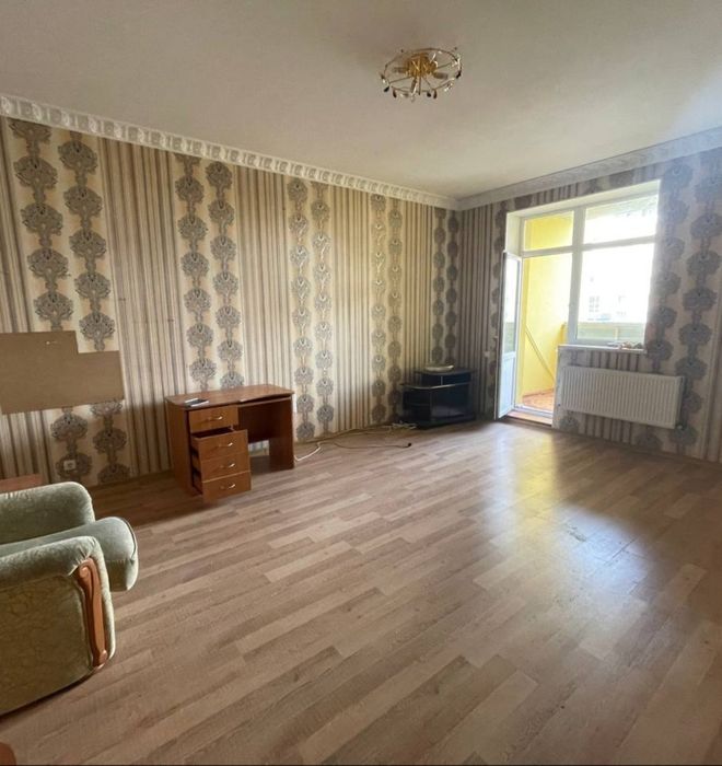 Продаж 1 кімн.кв. по пр.Свободи з автономним опаленням