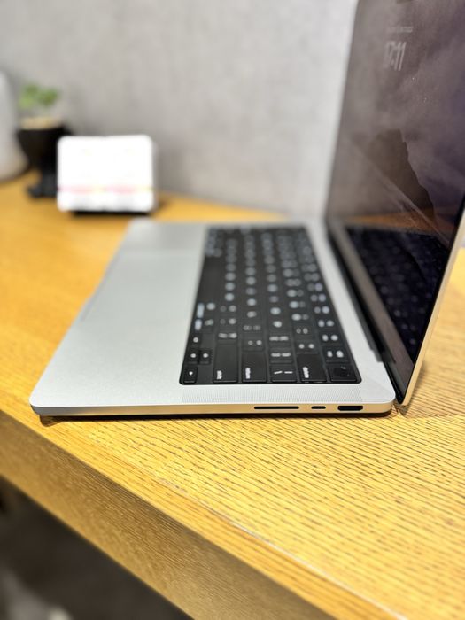 Open Box MacBook Pro 14’ 2024 M4 Pro 24/512Gb Silver (MX2E3)