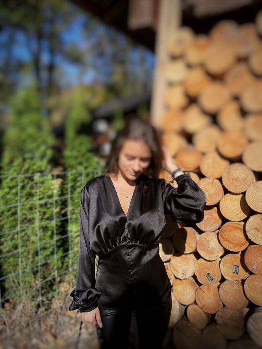 Чорна блуза/ біла блуза