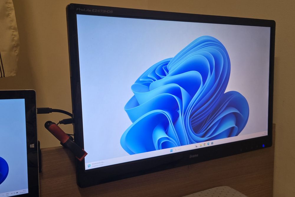 24" Monitor iiyama Pro lite E2478HDS bez podstawy. 2x HDMI, głośniki.