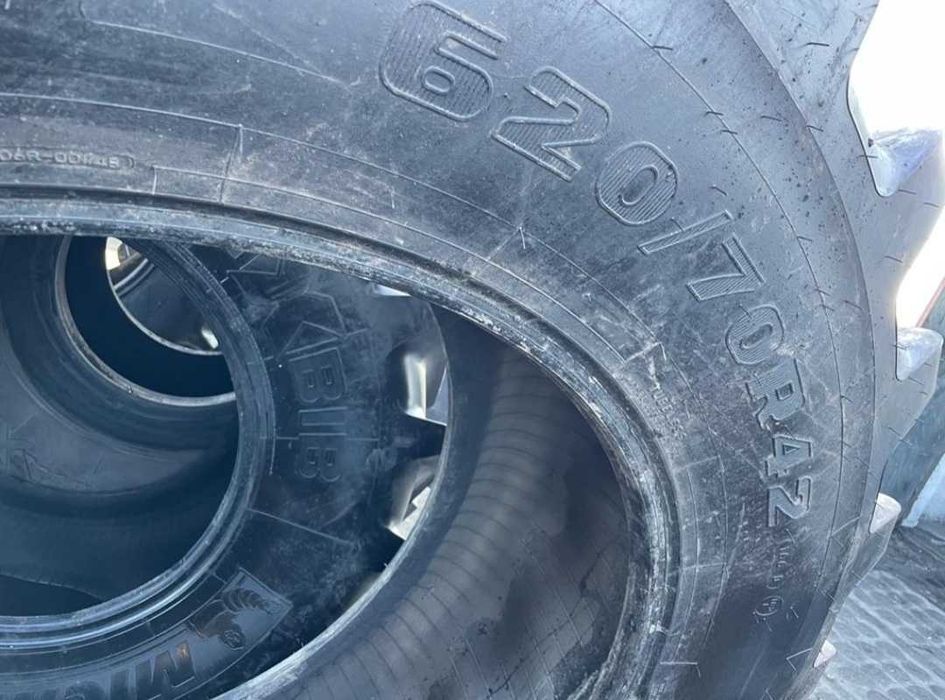 Opona 620/70R42 Firestone Maxi Traction (NH) J1460