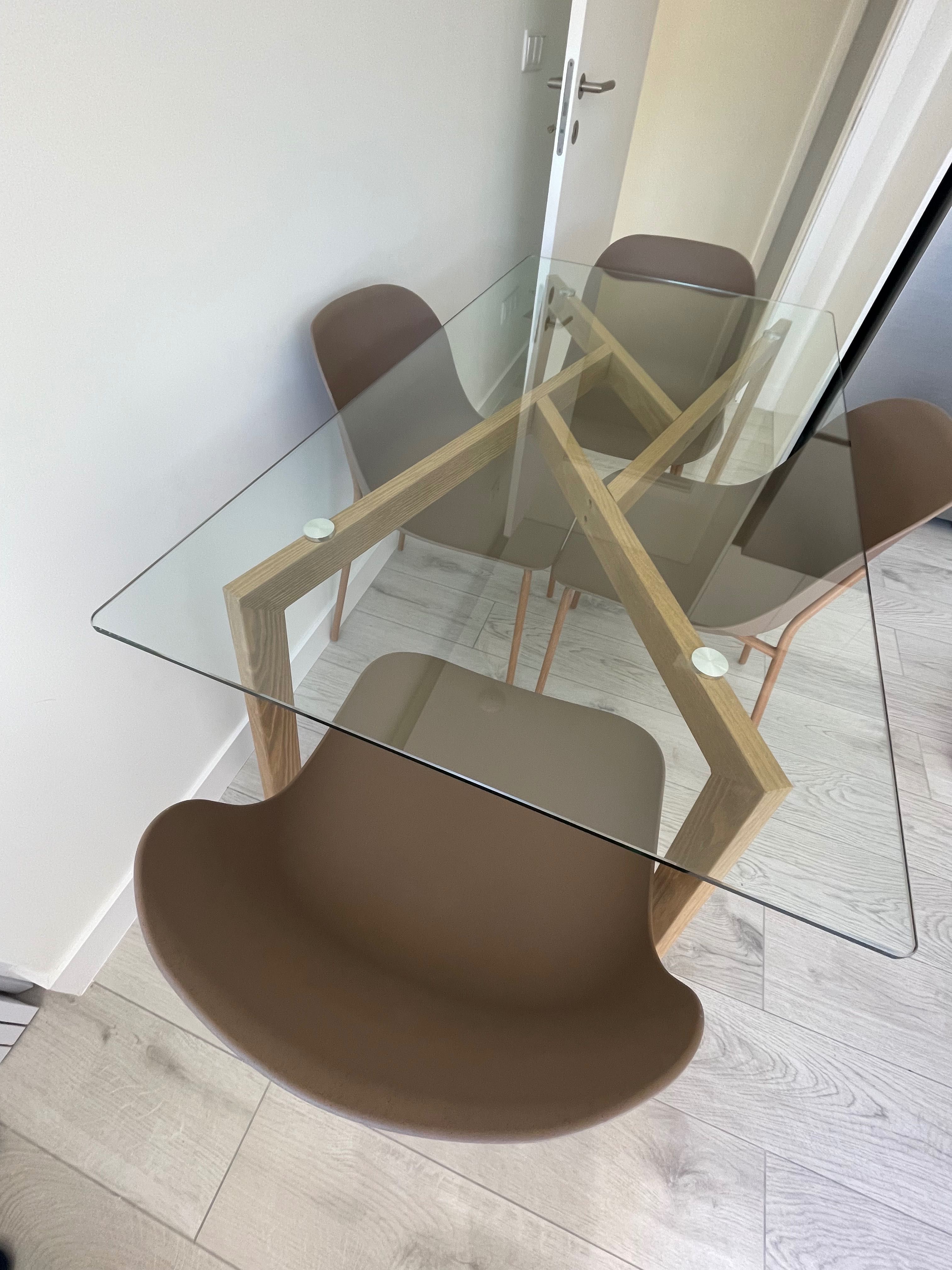 Mesa de cozinha de vidro