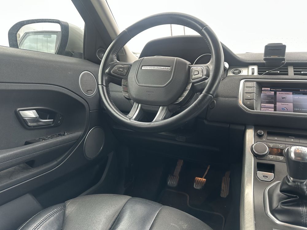 Range Rover Evoque 2.2D Aceito Retoma