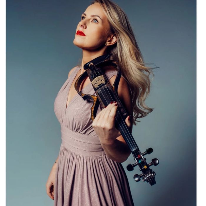 Profesjonalna oprawa muzyczna: skrzypce, śpiew, kwartet, saksofon inne