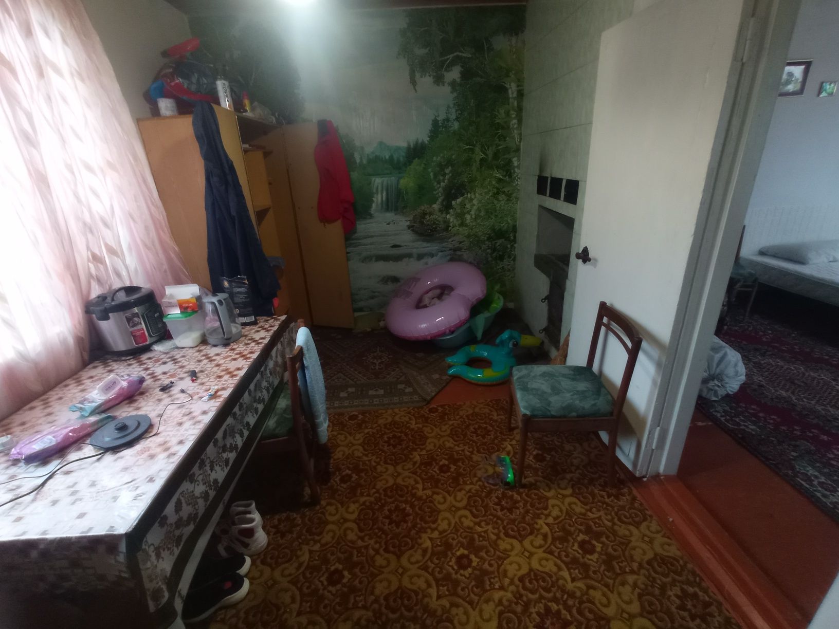 Продам дві дачі   в Тетерівському масиві зимовий варіант