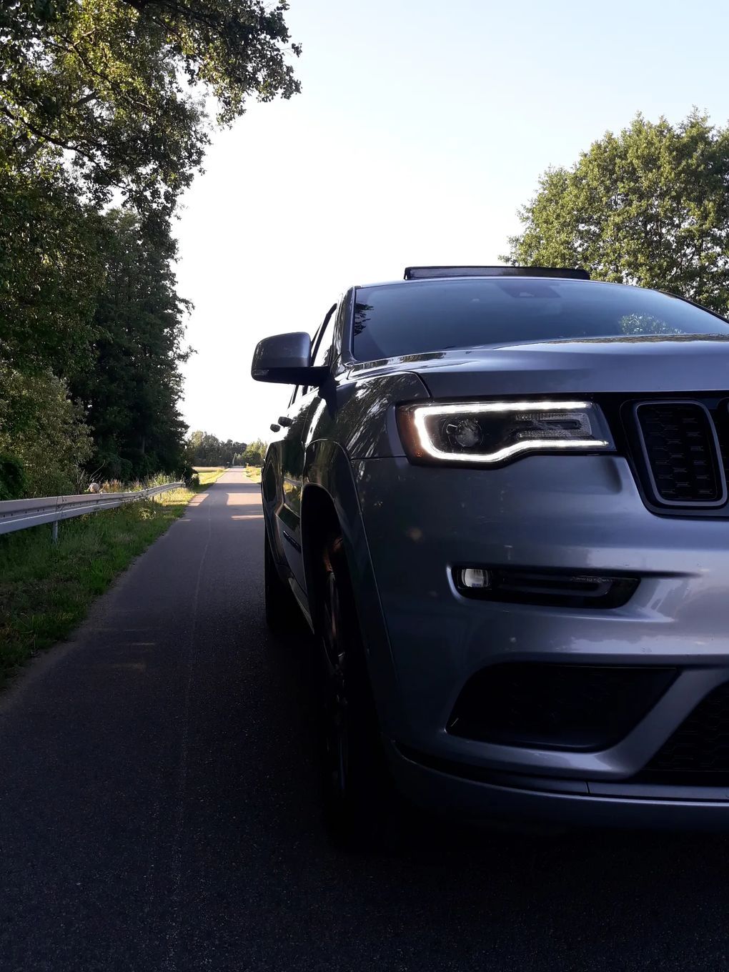 Jeep Grand Cherokee Jeep Grand Cherokee 5,7 HEMI Overland , Sumit, Trailhawk