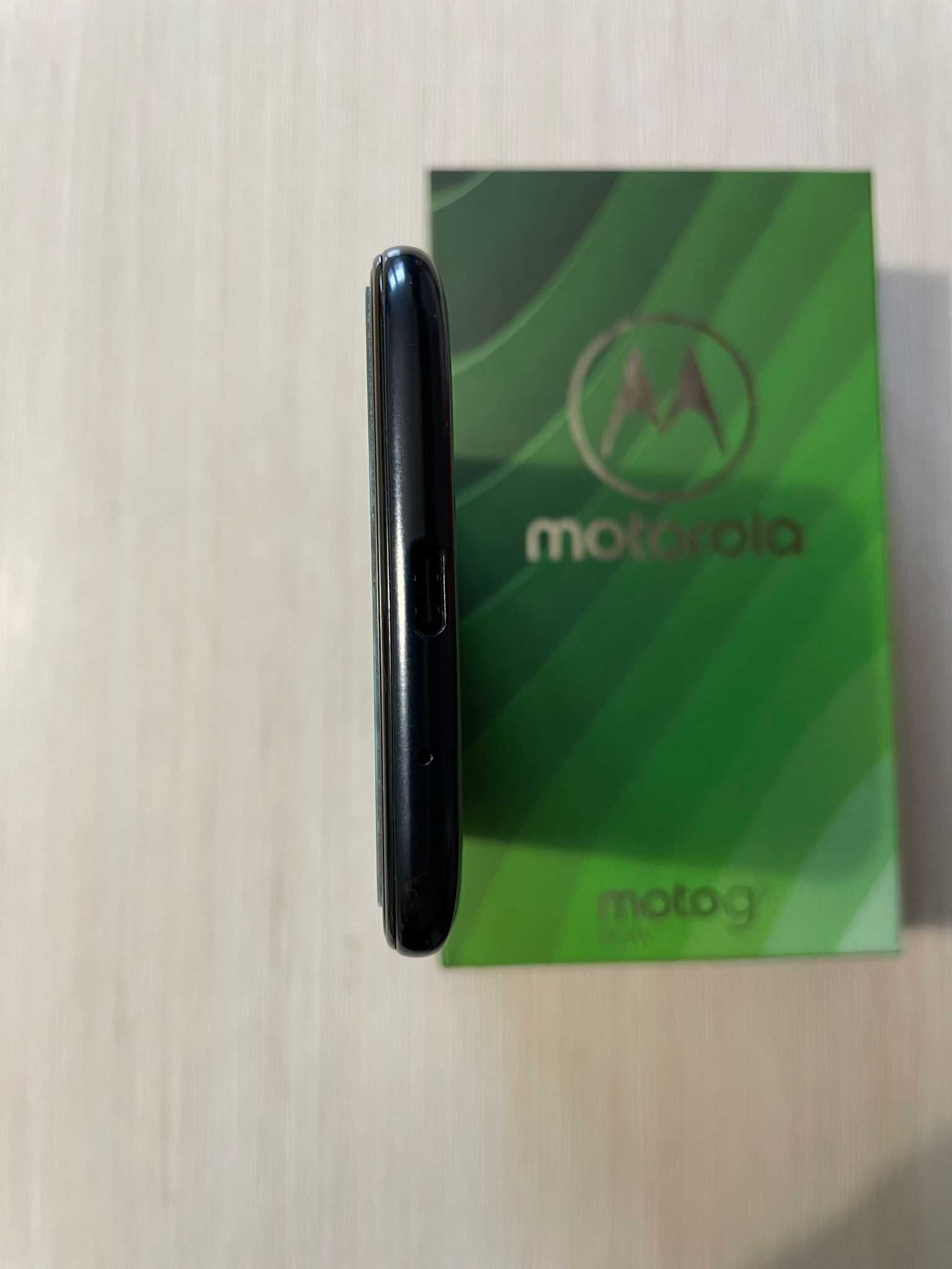 Motorola moto g7 play uszkodzona