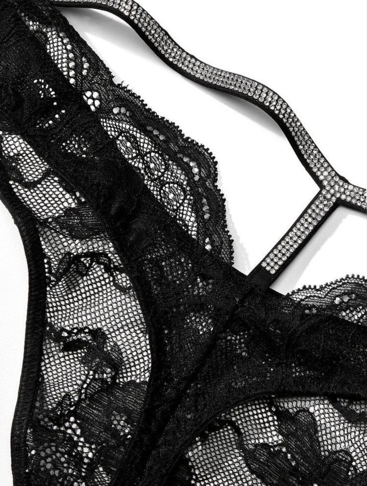 Victoria’s Secret трусики стрінги з камінцями, оригінал!
