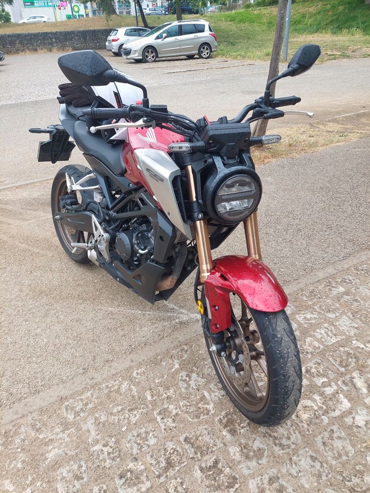 Honda CB125R  2021