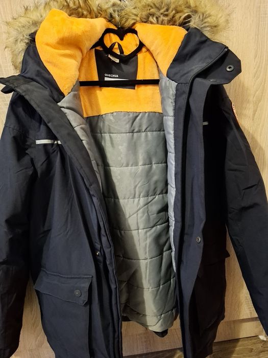 Курточка зимова на підлітка