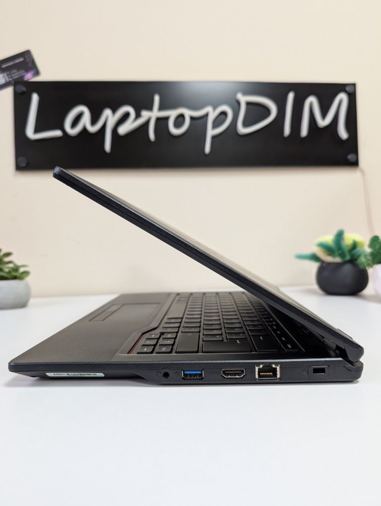 2020р. Ноутбук Fujitsu LIFEBOOK E449/i3-7020/8/256/ОПТ.СТАН 5+.роздріб